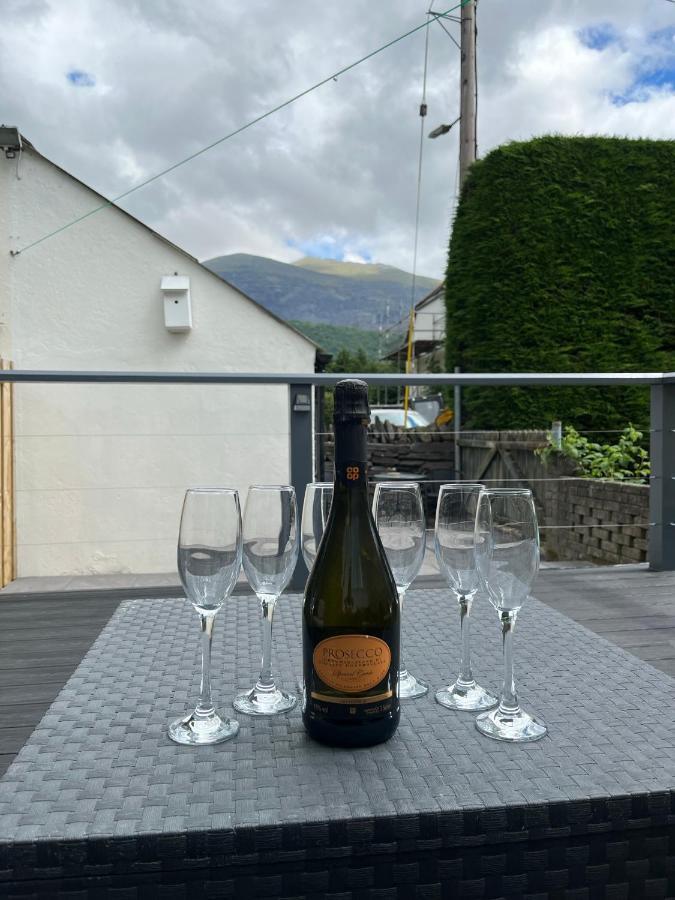4-6 Guests In Centre Location With Stunning Views Villa Llanberis Buitenkant foto